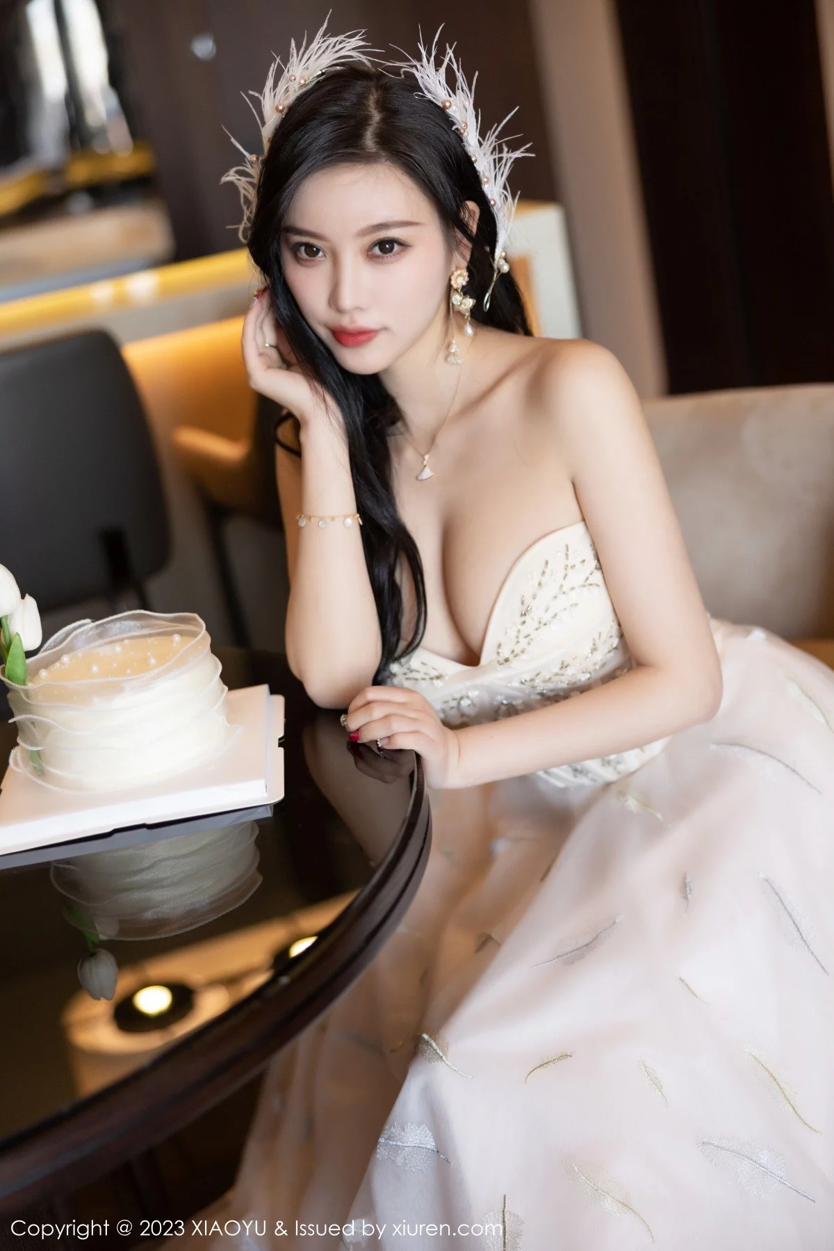 Xrmnw.Com[XiaoYu画语界]Vol.941_女神杨晨晨Yome生日主题脱连衣长裙露火辣身材极致诱惑写真120P